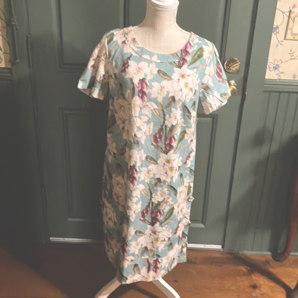 #2  New Ladies Small Hanyoung dress